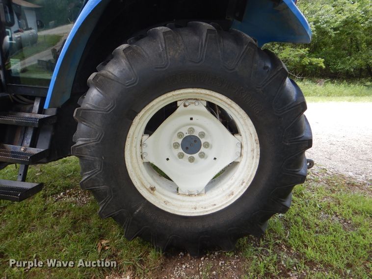 image for item DG4827 1998 New Holland TS100 tractor