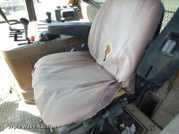 image for item DG4828 1996 John Deere 6300 tractor