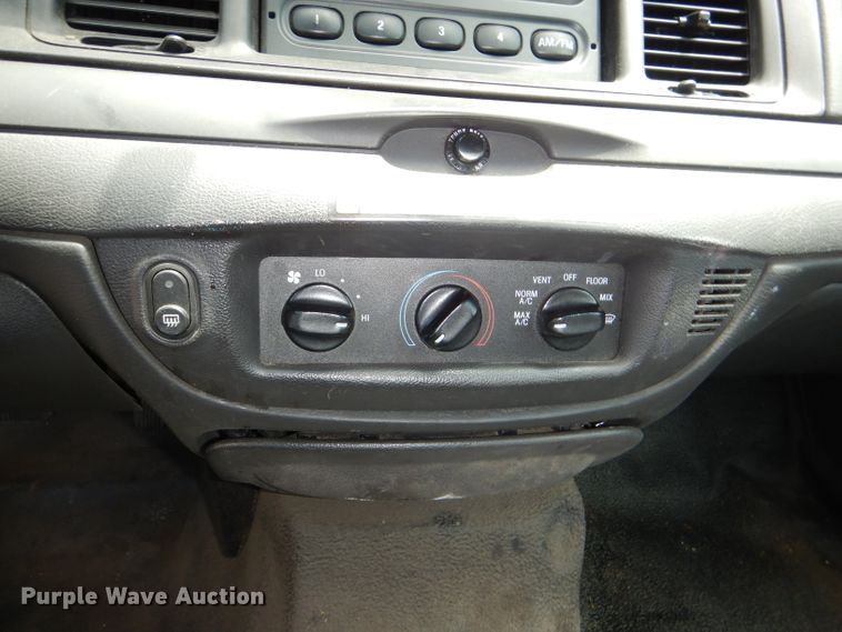 image for item DG4833 2011 Ford Crown Victoria Police Interceptor