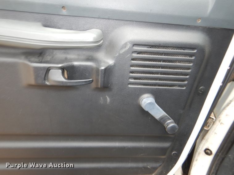 image for item DG4843 1996 Ford Club Wagon van