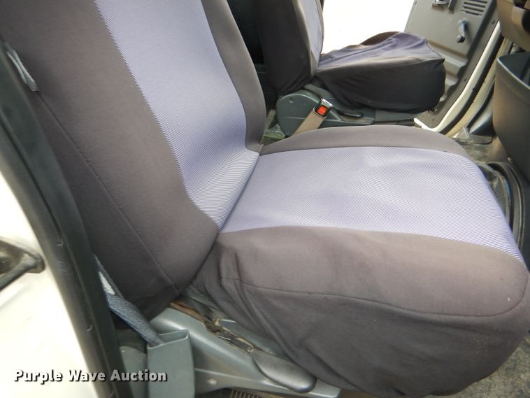 image for item DG4843 1996 Ford Club Wagon van