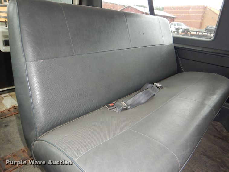 image for item DG4843 1996 Ford Club Wagon van