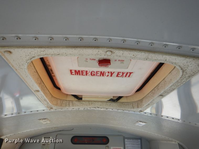 image for item DG4844 1997 International 3800 Thomas school bus