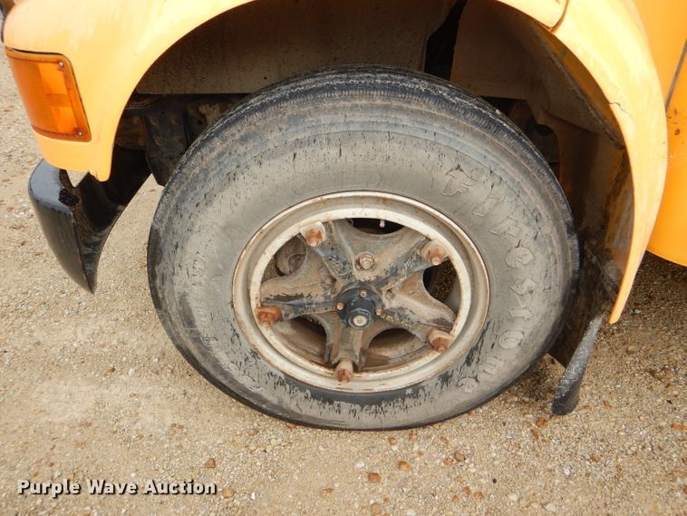 image for item DG4844 1997 International 3800 Thomas school bus