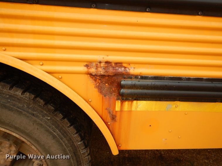 image for item DG4844 1997 International 3800 Thomas school bus