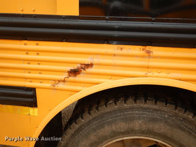 image for item DG4844 1997 International 3800 Thomas school bus