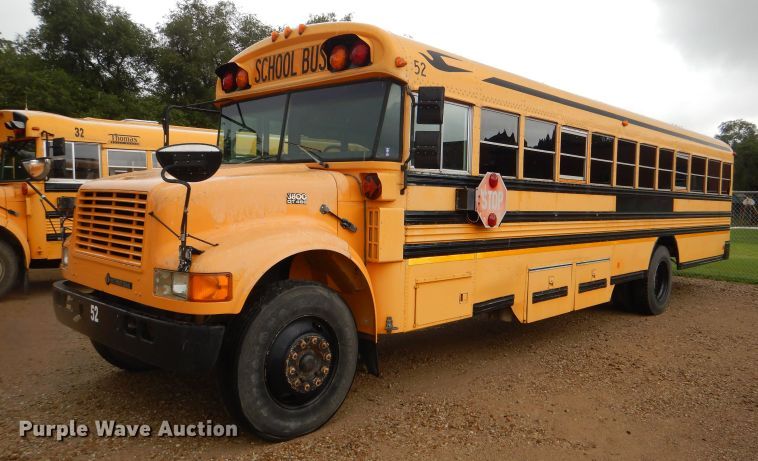 image for item DG4845 1996 International 3800 Blue Bird school bus