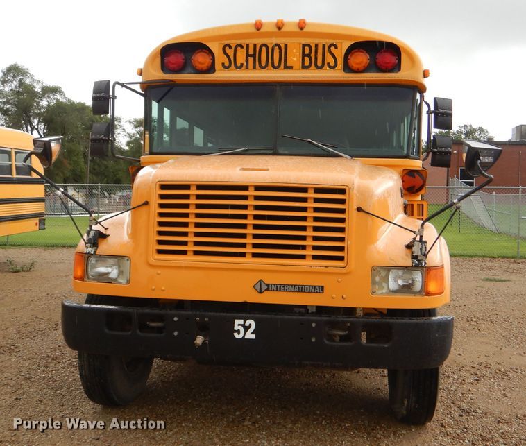 image for item DG4845 1996 International 3800 Blue Bird school bus