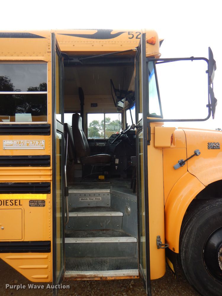 image for item DG4845 1996 International 3800 Blue Bird school bus