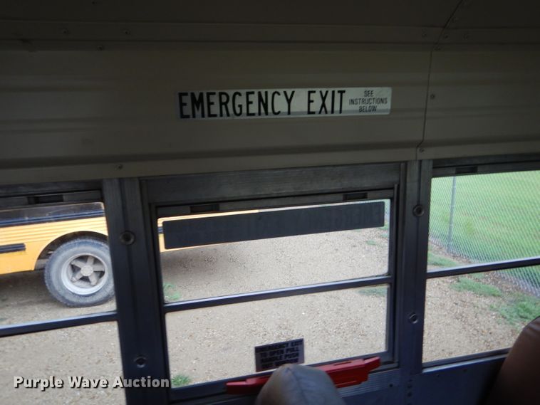 image for item DG4845 1996 International 3800 Blue Bird school bus