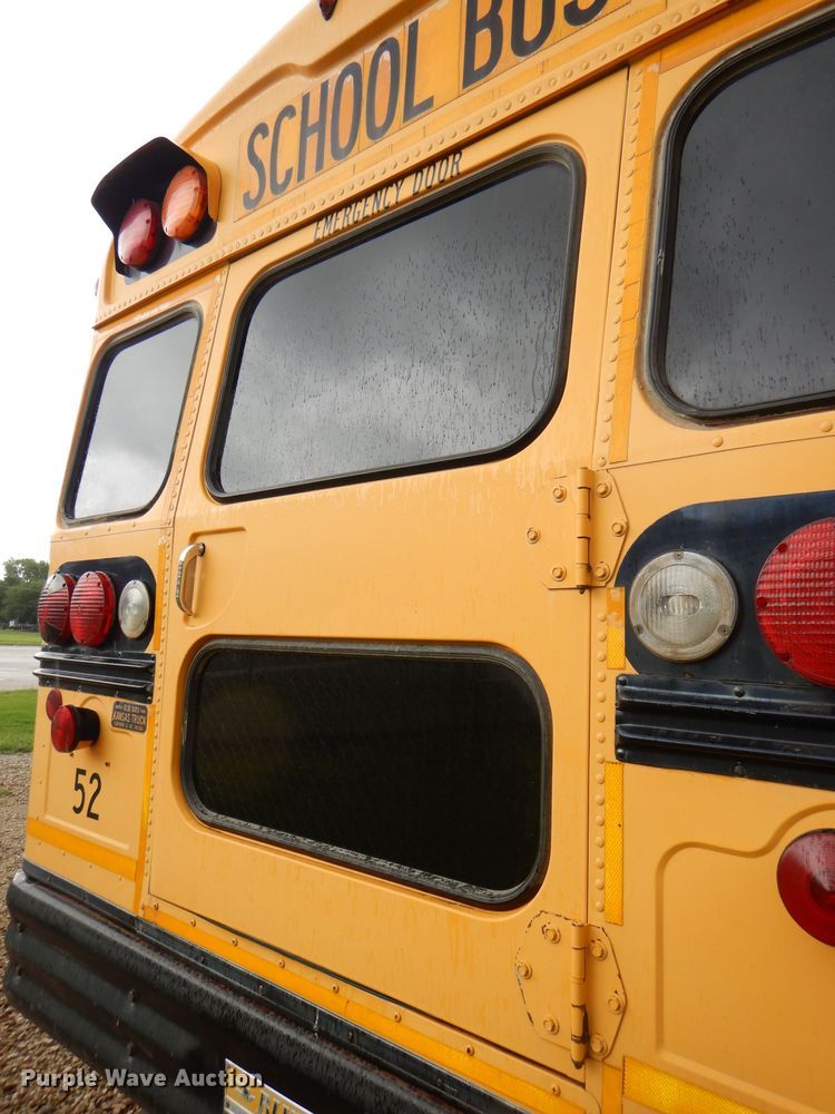 image for item DG4845 1996 International 3800 Blue Bird school bus