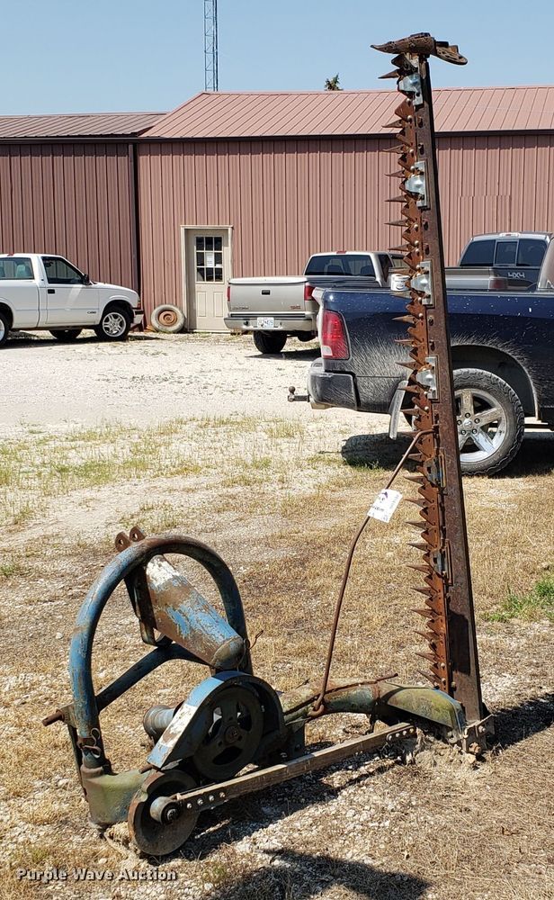 image for item DH4540 Ford sickle mower