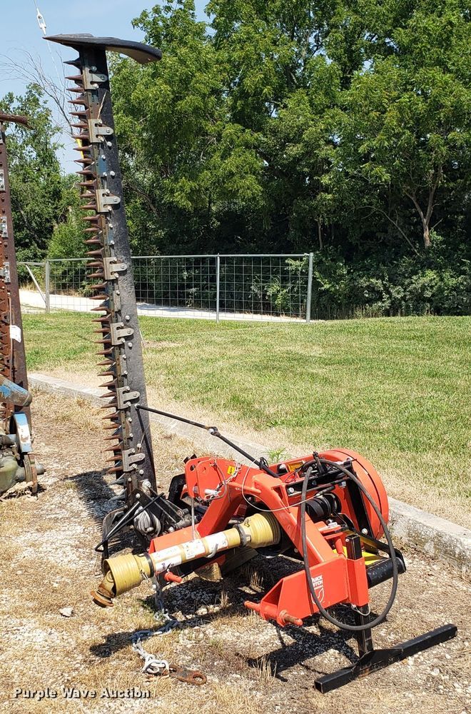 image for item DH4541 Befco BSB284 sickle mower