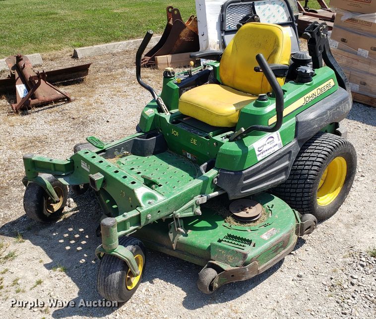 image for item DH4544 John Deere Z920A ZTR lawn mower