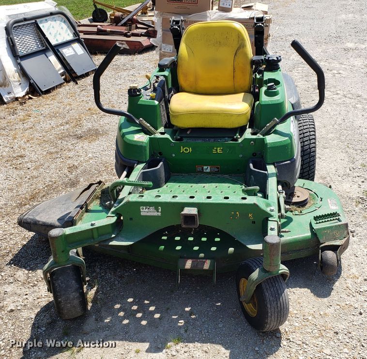 image for item DH4544 John Deere Z920A ZTR lawn mower