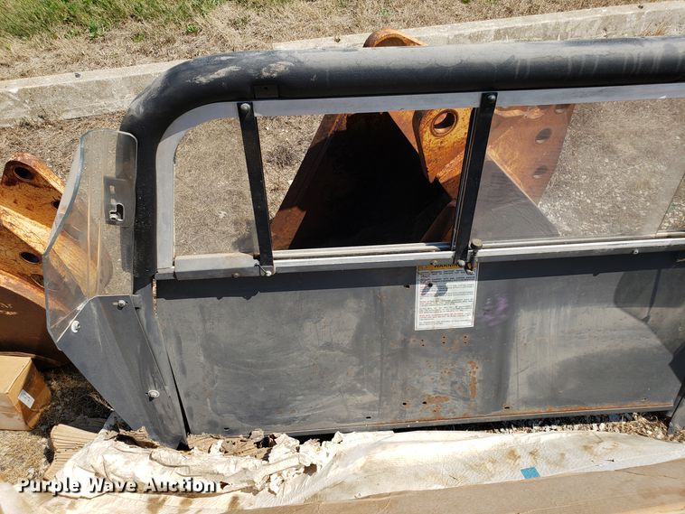 image for item DH4546 (2) cage dividers