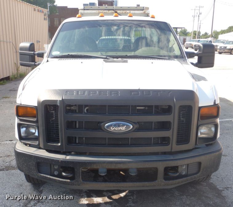 image for item DI2254 2008 Ford F350 Super Duty utility bed pickup truck