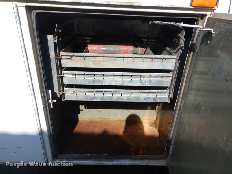 image for item DI2254 2008 Ford F350 Super Duty utility bed pickup truck