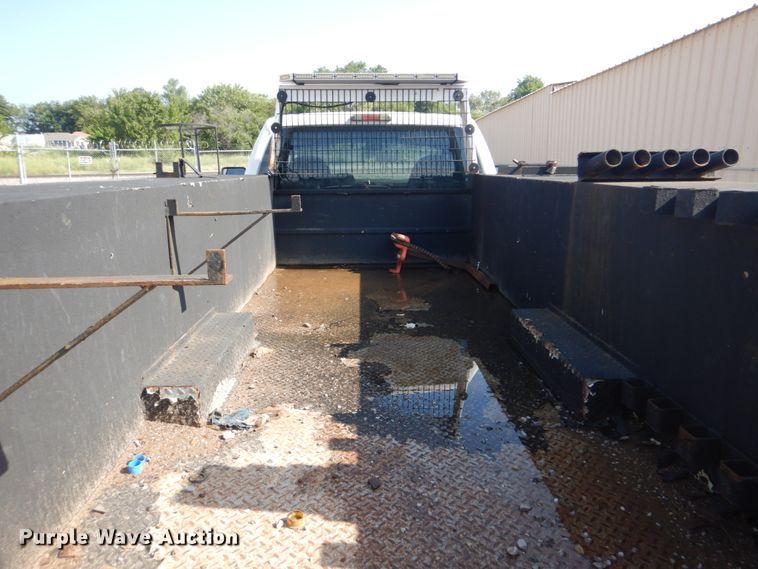 image for item DI2254 2008 Ford F350 Super Duty utility bed pickup truck