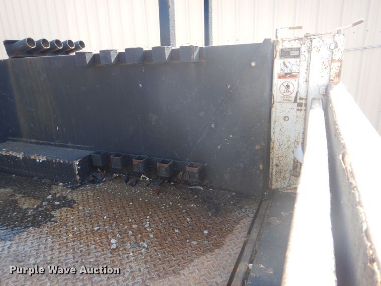 image for item DI2254 2008 Ford F350 Super Duty utility bed pickup truck