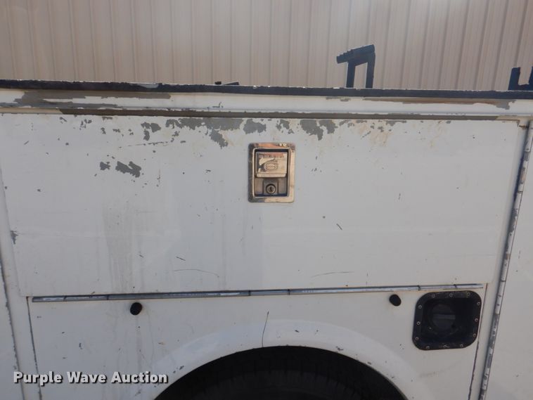 image for item DI2254 2008 Ford F350 Super Duty utility bed pickup truck