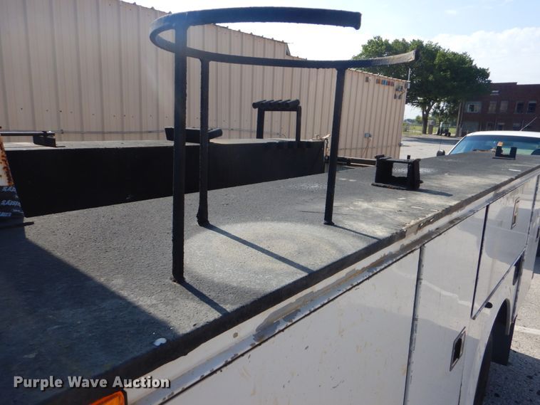 image for item DI2254 2008 Ford F350 Super Duty utility bed pickup truck