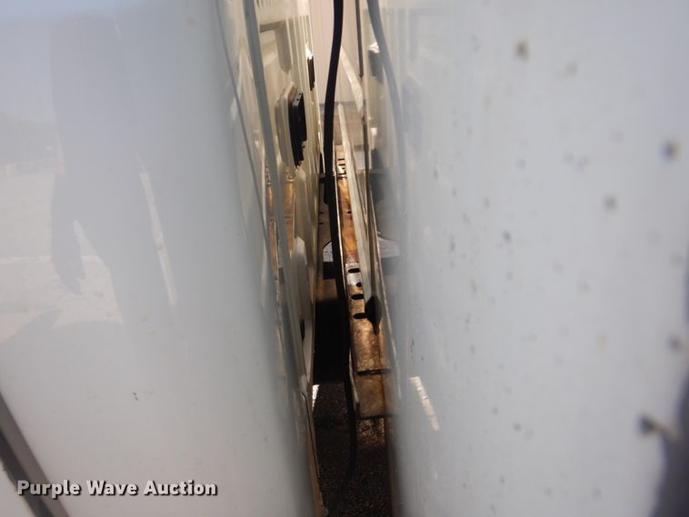 image for item DI2254 2008 Ford F350 Super Duty utility bed pickup truck