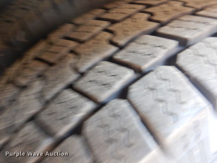 image for item DI2254 2008 Ford F350 Super Duty utility bed pickup truck