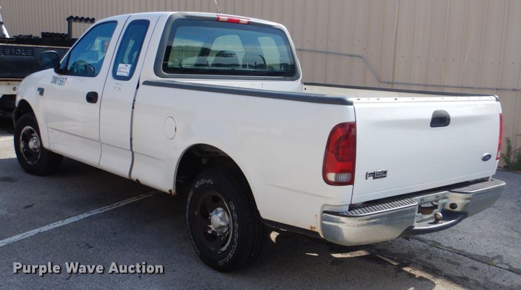 image for item DI2255 2001 Ford F150 SuperCab pickup truck