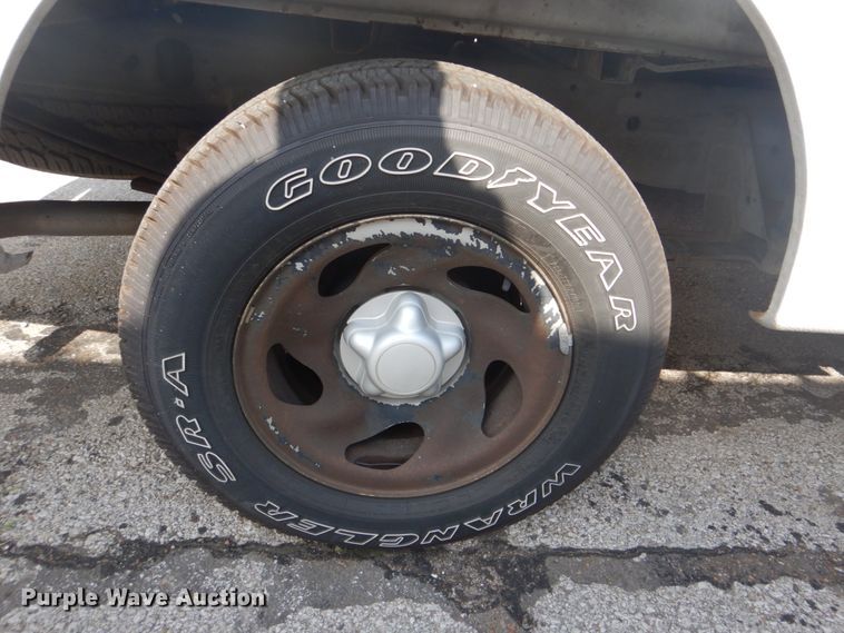 image for item DI2255 2001 Ford F150 SuperCab pickup truck