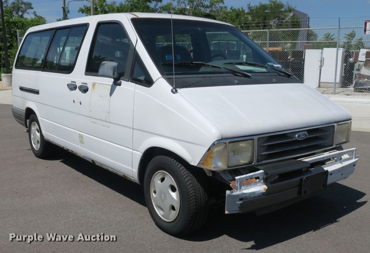 image for item EA9330 1995 Ford Aerostar XLT van