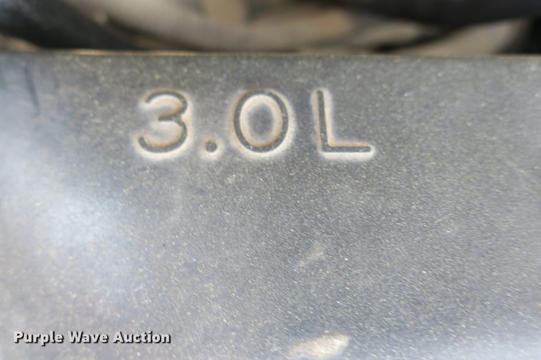 image for item EA9330 1995 Ford Aerostar XLT van