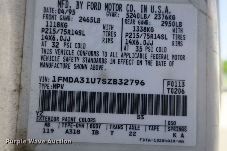 image for item EA9330 1995 Ford Aerostar XLT van