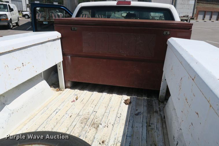 image for item EA9331 1994 Chevrolet S10 pickup truck