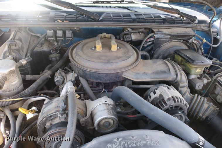 image for item EA9331 1994 Chevrolet S10 pickup truck