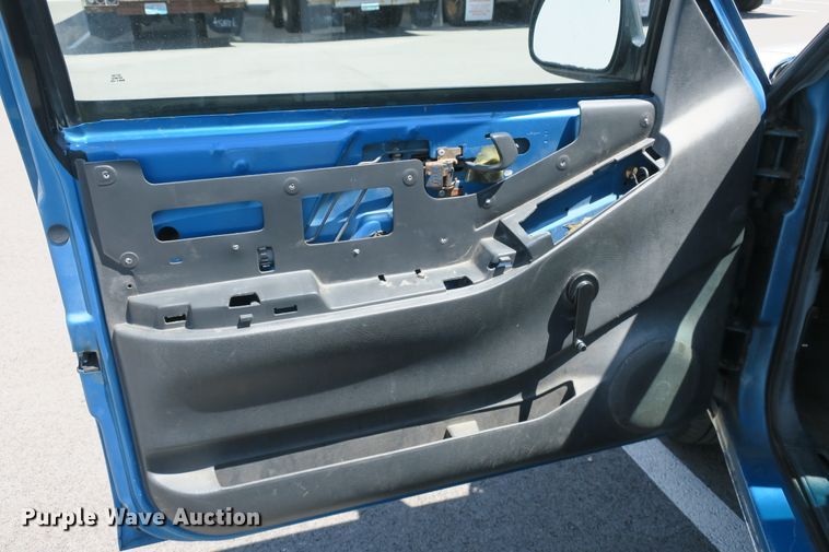 image for item EA9331 1994 Chevrolet S10 pickup truck