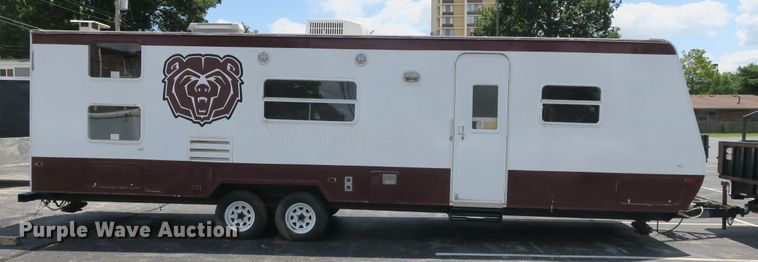 image for item EA9358 Starcraft camper