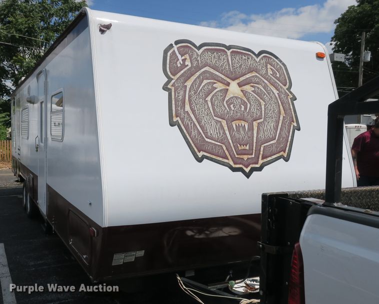 image for item EA9358 Starcraft camper