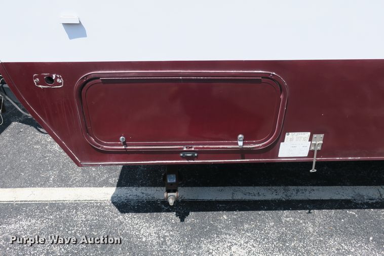 image for item EA9358 Starcraft camper