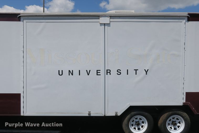 image for item EA9358 Starcraft camper