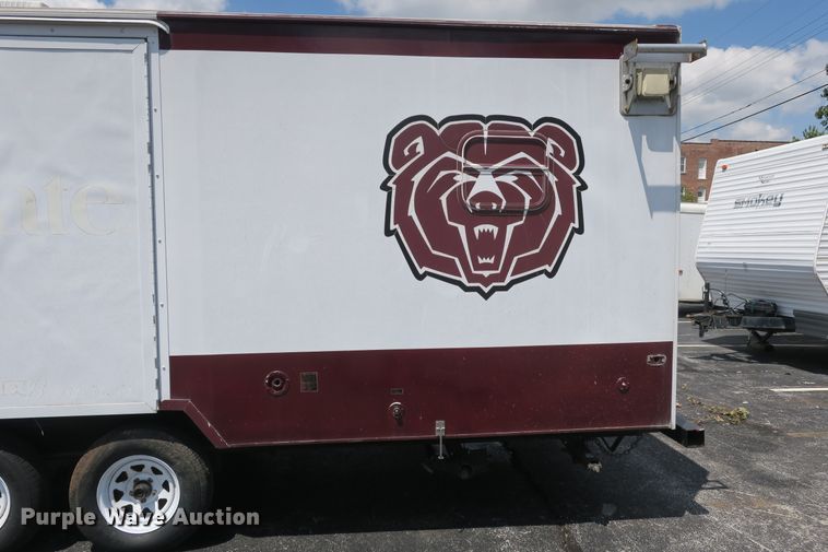 image for item EA9358 Starcraft camper