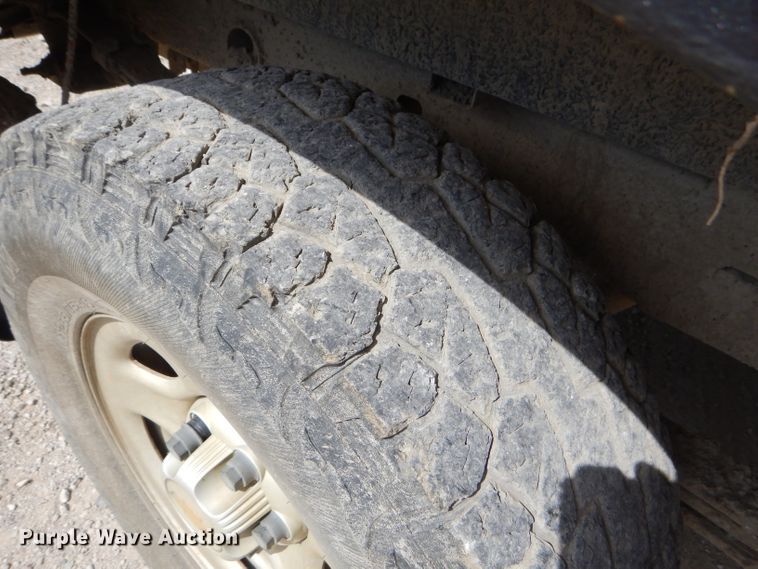 image for item ED9474 2003 Chevrolet Silverado 1500 Ext. Cab pickup truck