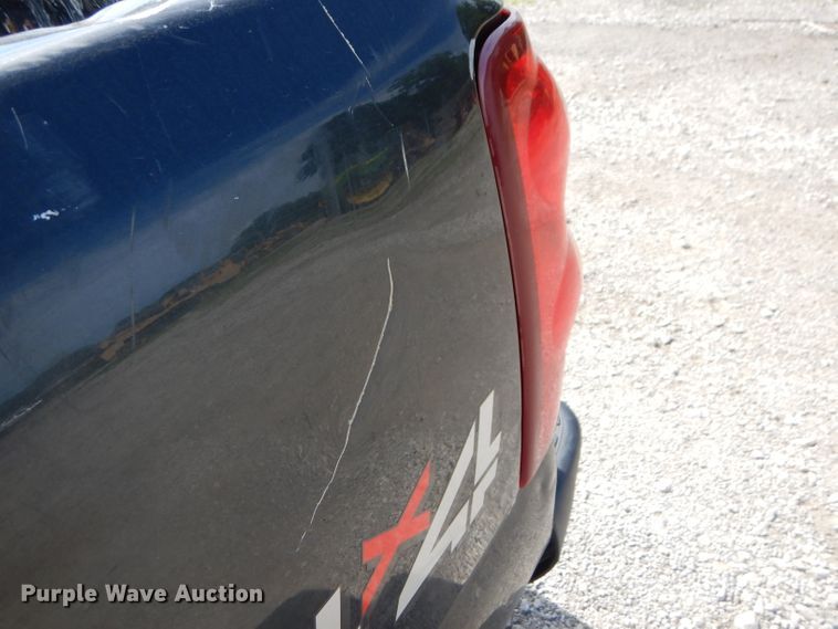 image for item ED9474 2003 Chevrolet Silverado 1500 Ext. Cab pickup truck