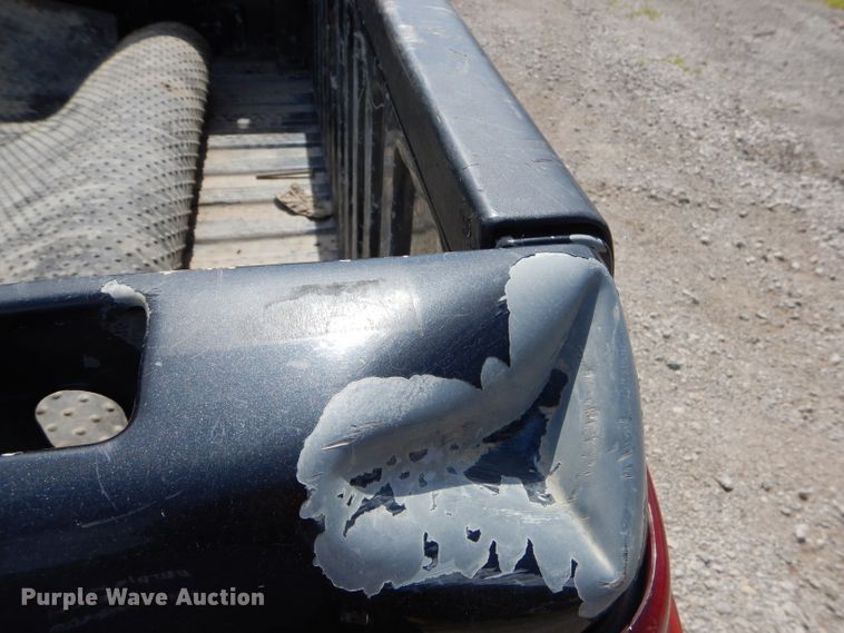 image for item ED9474 2003 Chevrolet Silverado 1500 Ext. Cab pickup truck