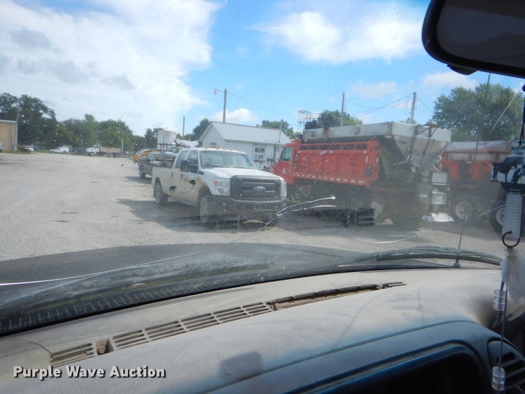 image for item ED9475 1997 Chevrolet C1500 pickup truck