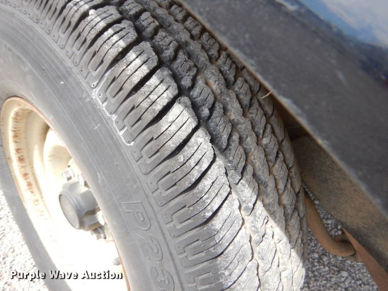 image for item ED9475 1997 Chevrolet C1500 pickup truck