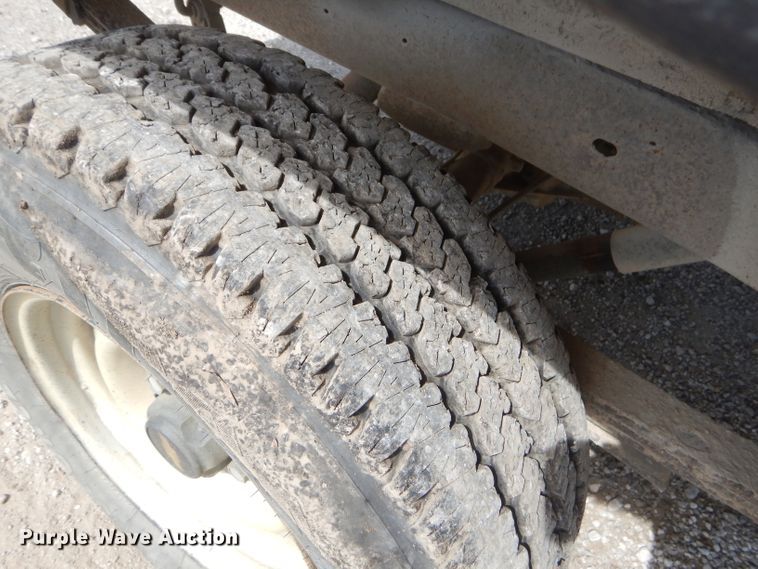 image for item ED9475 1997 Chevrolet C1500 pickup truck