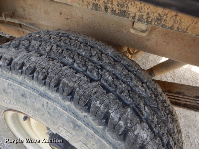 image for item ED9475 1997 Chevrolet C1500 pickup truck