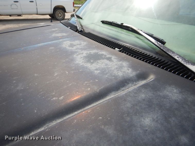 image for item ED9475 1997 Chevrolet C1500 pickup truck