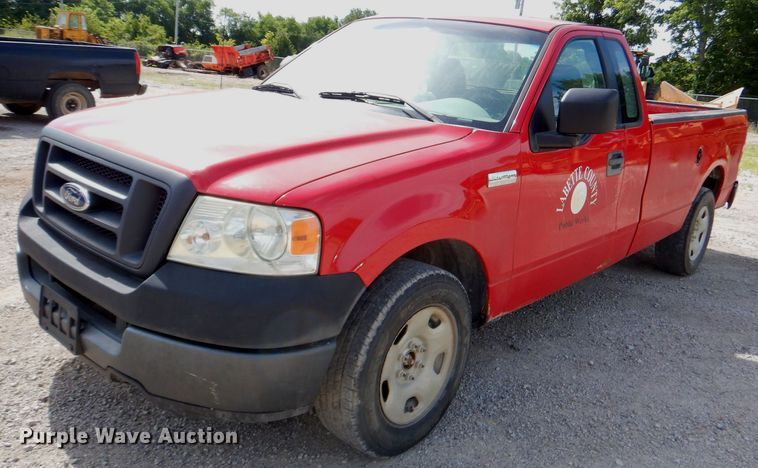 image for item ED9477 2005 Ford F150 pickup truck